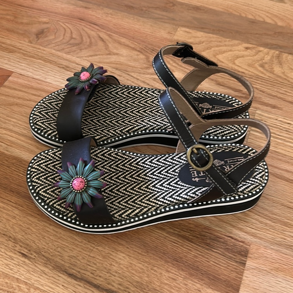 Spring Step Sandals